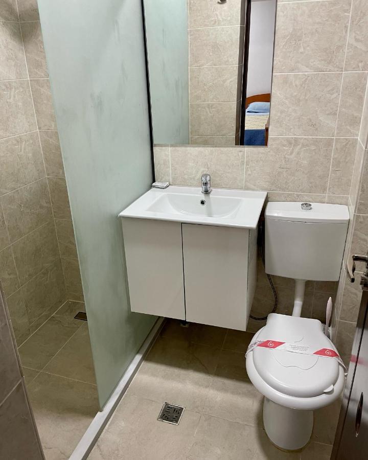 Hotel Tata Si Fii Bechet Buitenkant foto